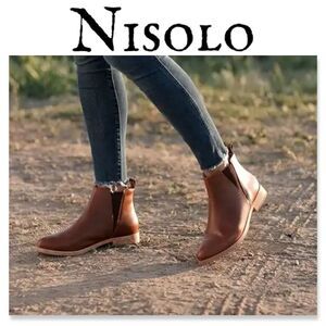 NIB Nisolo Everyday Chelsea Boot in Brandy
